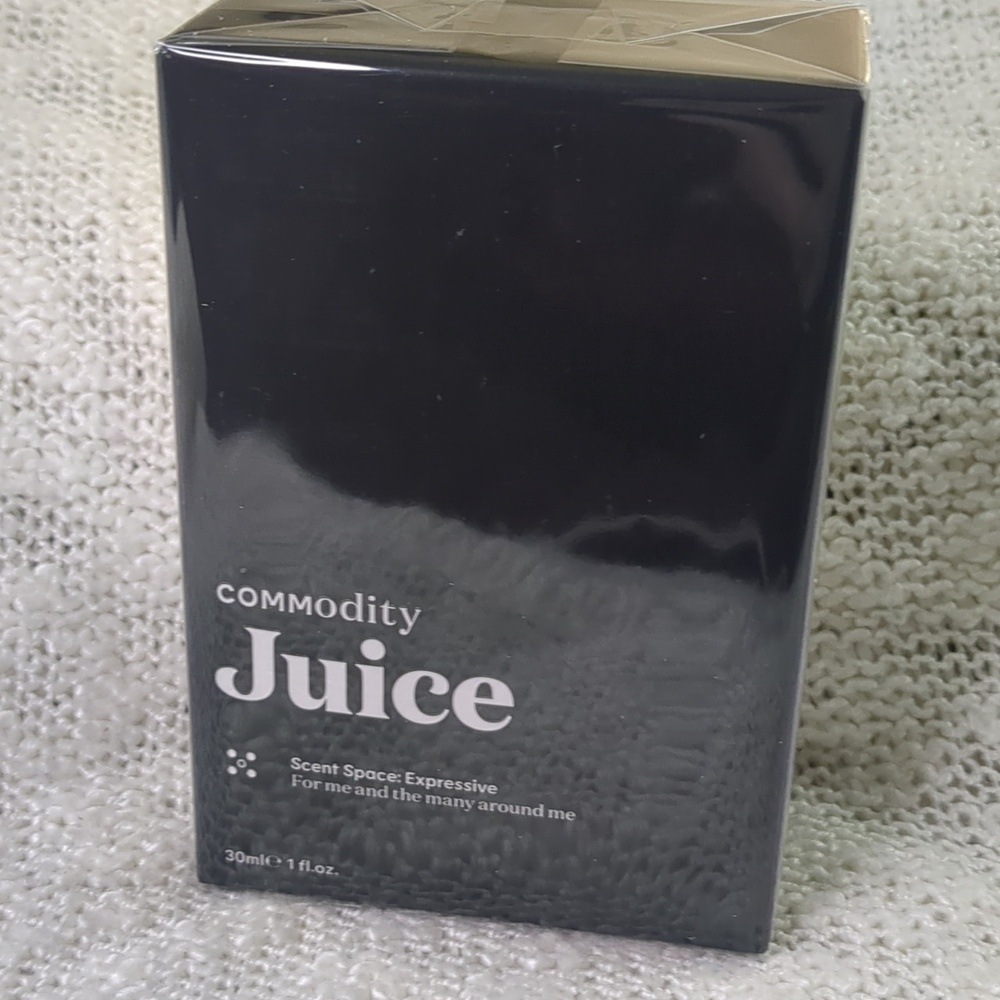 Commodity Juice in Scent Space: Expressive, 30ml/1.0fl oz - Picture 10 of 10